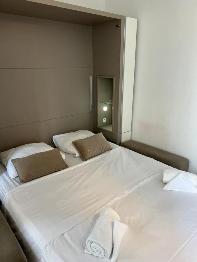 Le Lumineux - Le Chic En Hypercentre - Bellecour Appartement Lyon Buitenkant foto
